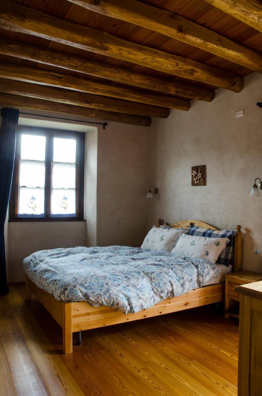 Agriturismo Il Posto Delle Fragole San Giovanni Bianco Eksteriør billede